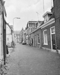 881116 Gezicht in de Andreasstraat te Utrecht, met de huizen Andreasstraat 22 (rechts) -lager.